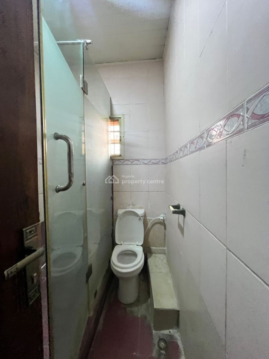 Spacious 3 Bedroom Apartment, Idado, Lekki, Lagos, Flat / Apartment for Rent