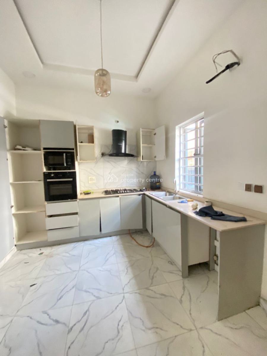 4 Bedroom Semi-detached Duplex with Bq and Security Post, Chevron, Lekki, Lagos, Semi-detached Duplex for Rent