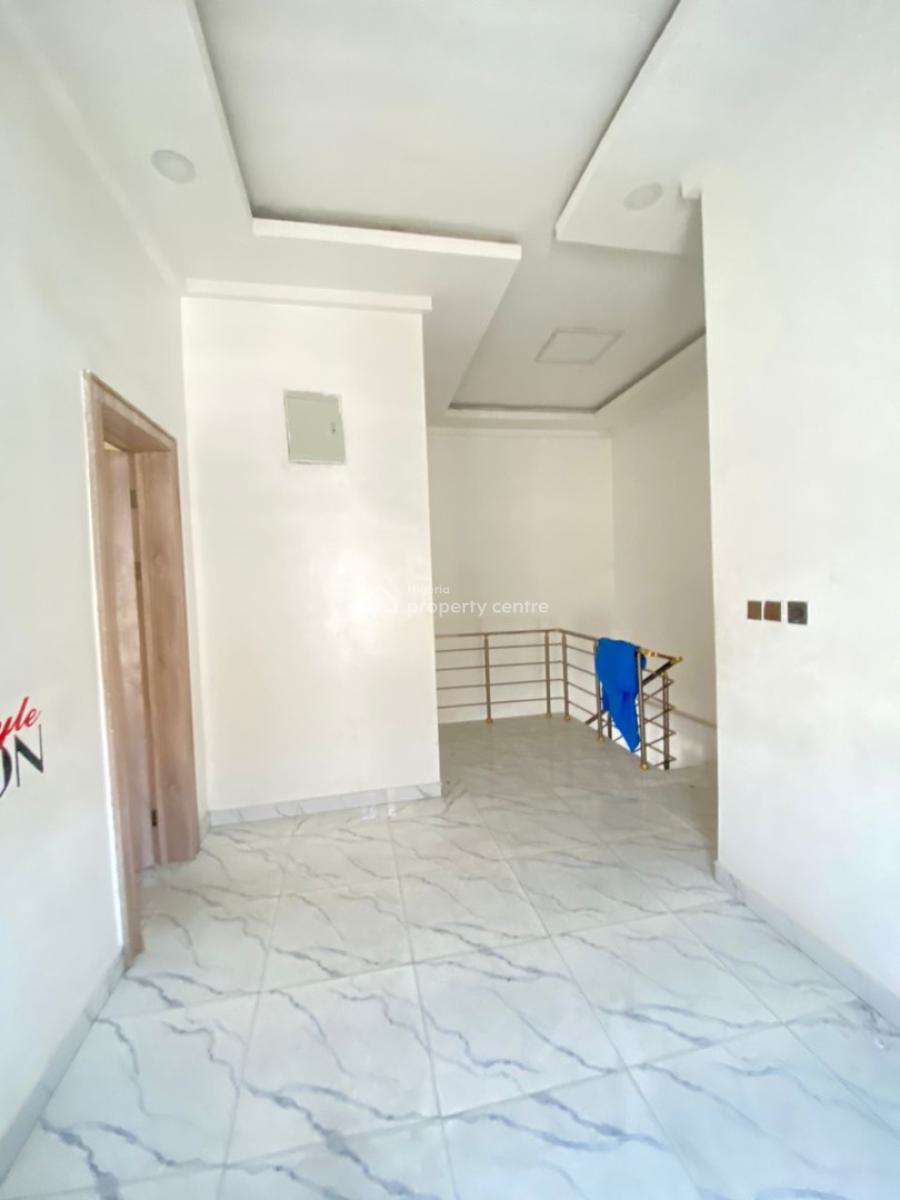 4 Bedroom Semi-detached Duplex with Bq and Security Post, Chevron, Lekki, Lagos, Semi-detached Duplex for Rent