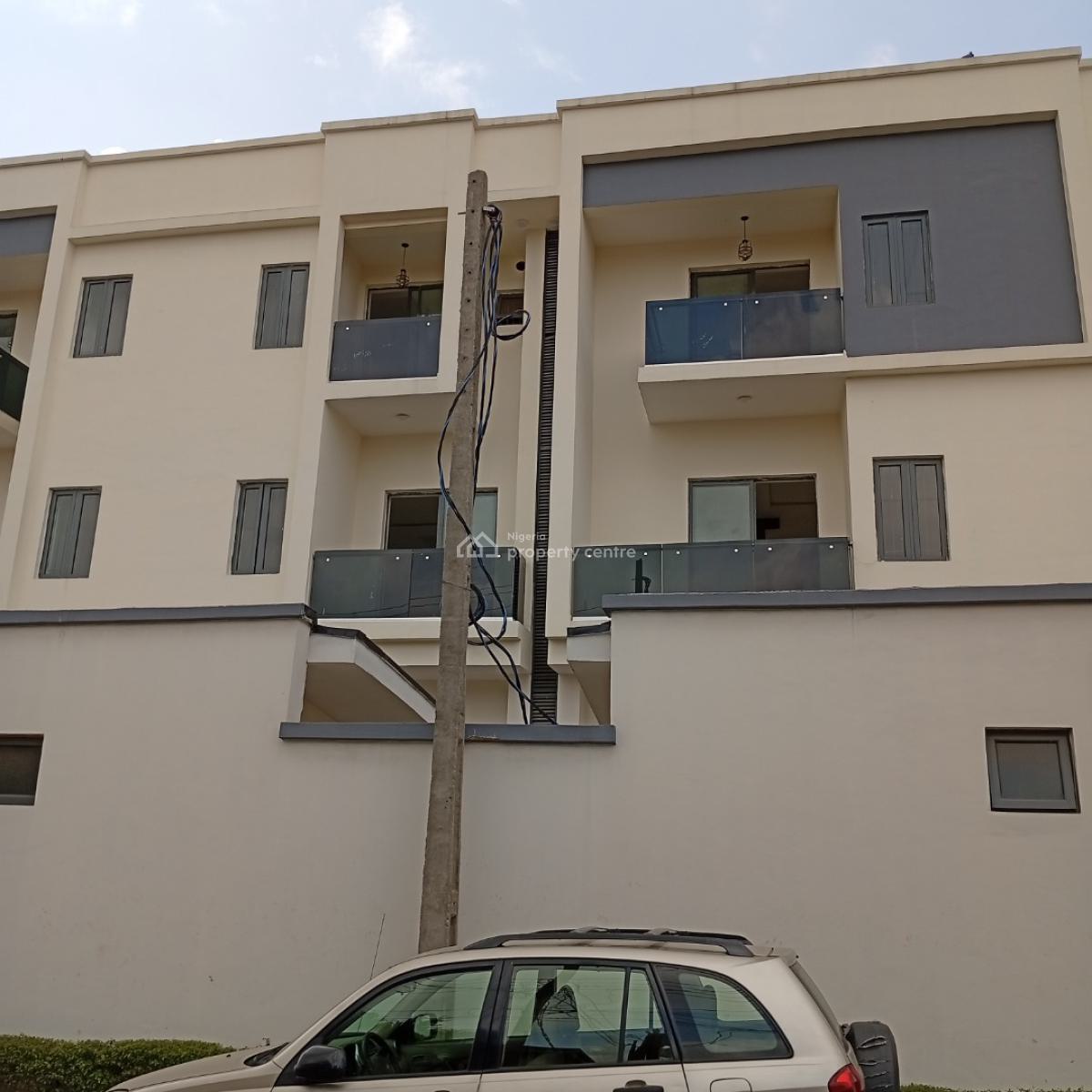 a 4 Bedroom Duplex, Obanikoro, Shomolu, Lagos, House for Sale