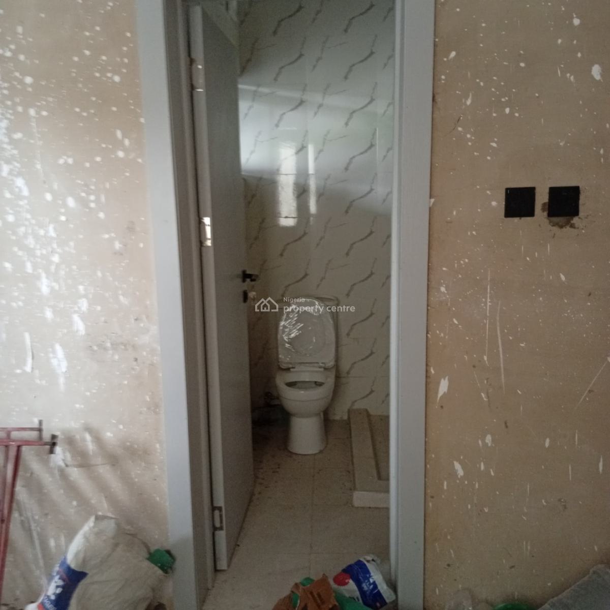 a 4 Bedroom Duplex, Obanikoro, Shomolu, Lagos, House for Sale