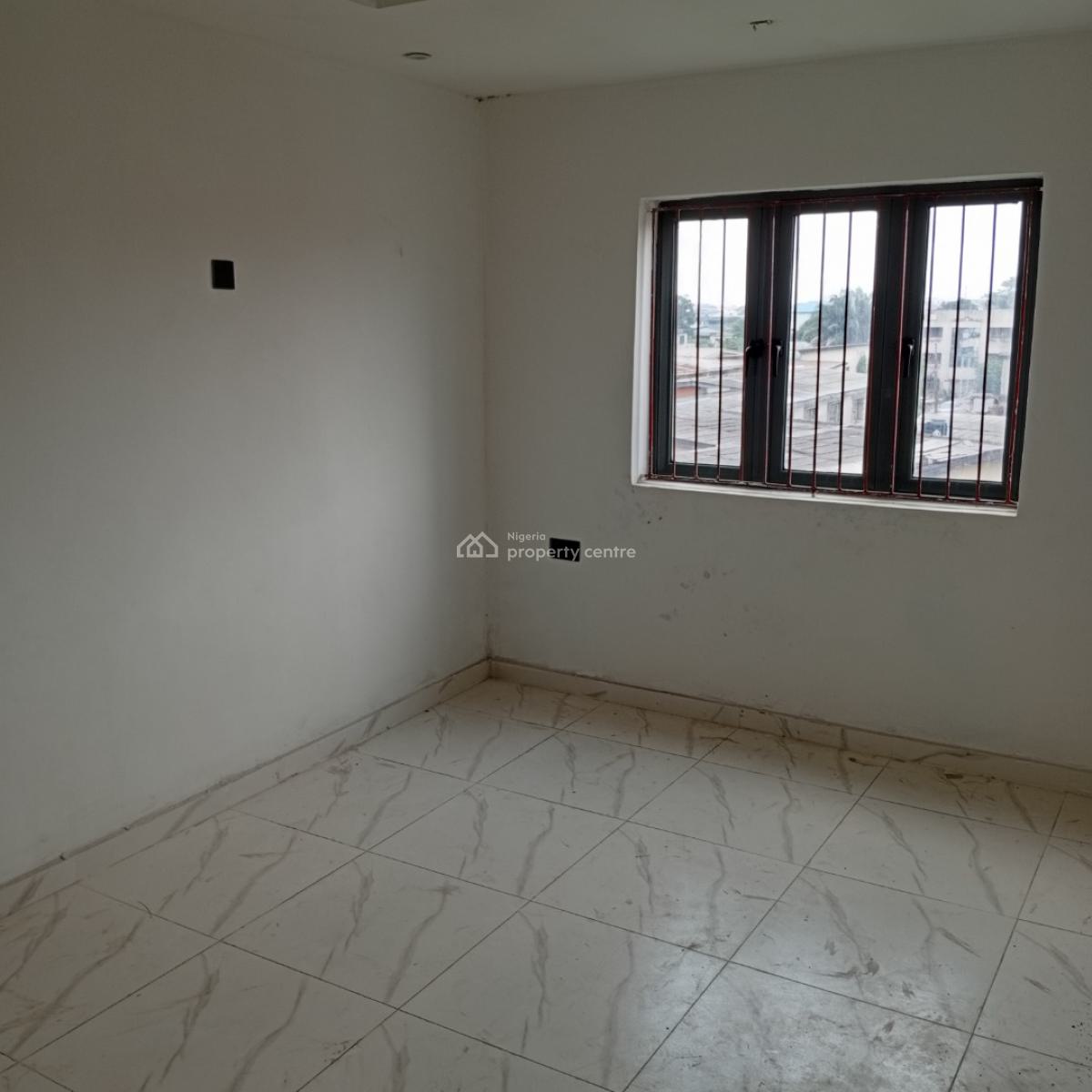 a 4 Bedroom Duplex, Obanikoro, Shomolu, Lagos, House for Sale