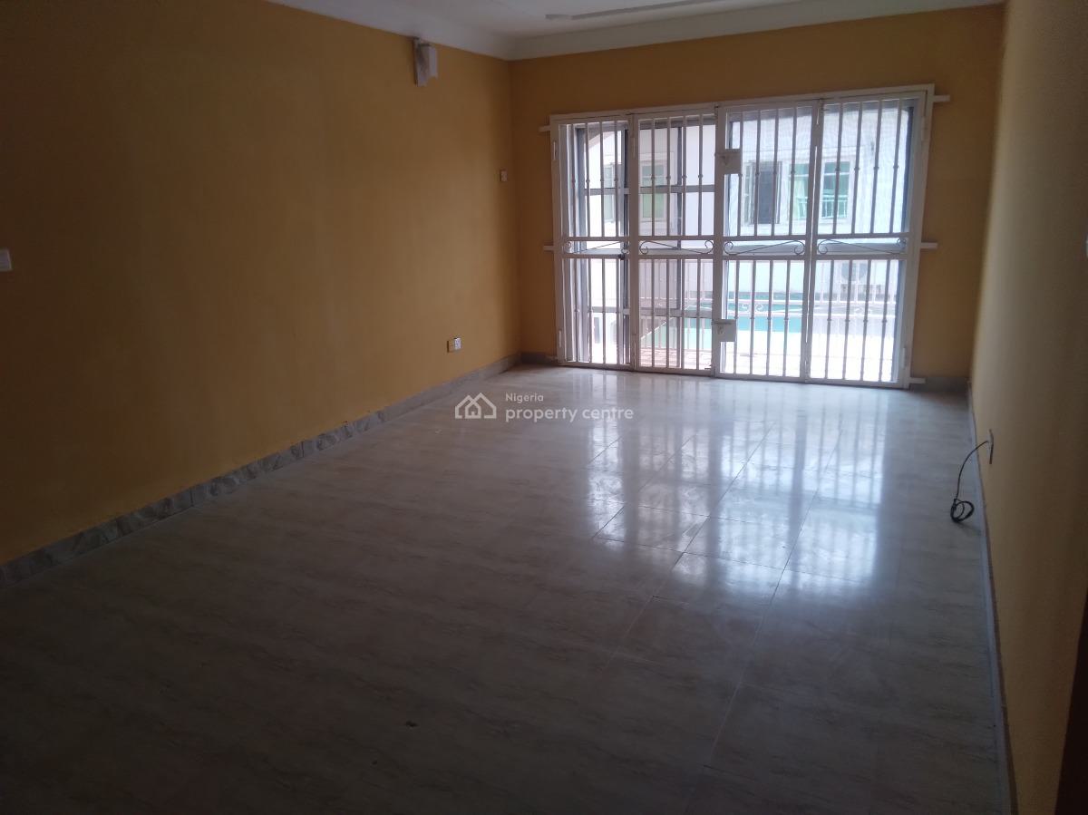 Spacious 4 Bedooms Duplex + 2 Rooms Bq + Anteroom + Laundry Etc, Lekki Phase 1, Lekki, Lagos, Semi-detached Duplex for Rent