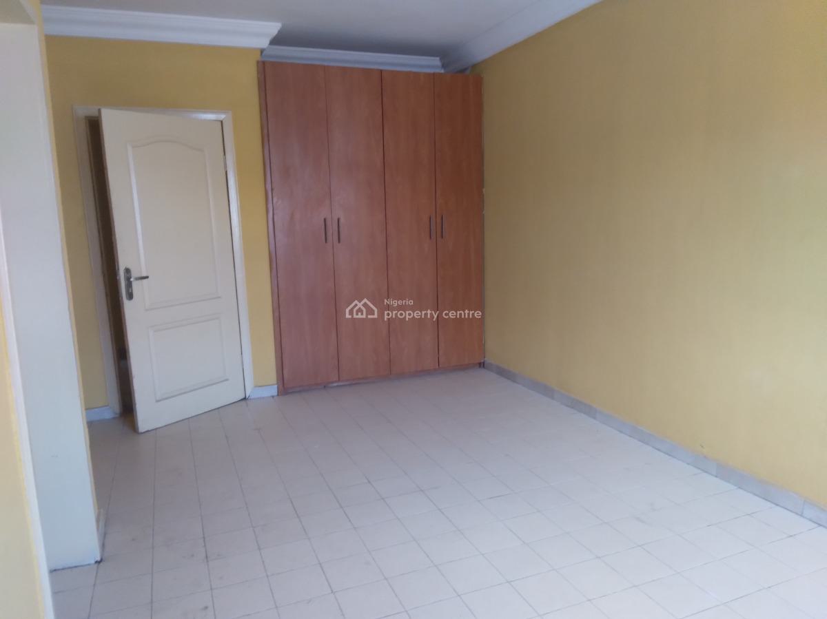 Spacious 4 Bedooms Duplex + 2 Rooms Bq + Anteroom + Laundry Etc, Lekki Phase 1, Lekki, Lagos, Semi-detached Duplex for Rent