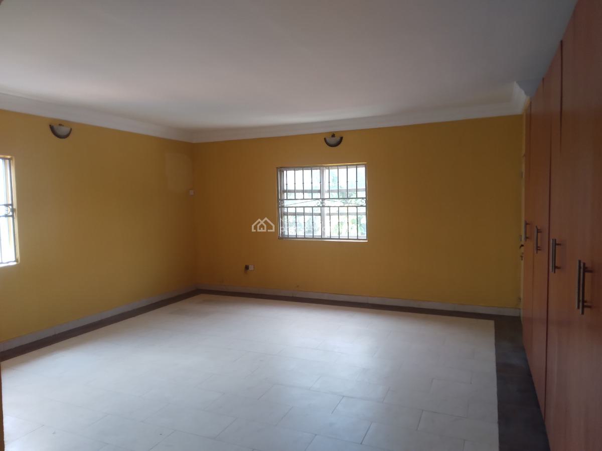 Spacious 4 Bedooms Duplex + 2 Rooms Bq + Anteroom + Laundry Etc, Lekki Phase 1, Lekki, Lagos, Semi-detached Duplex for Rent