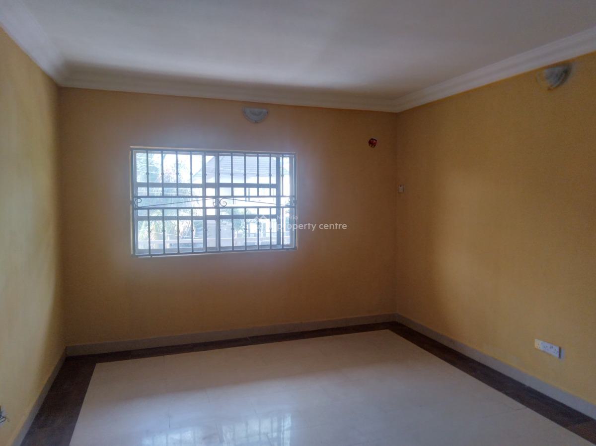 Spacious 4 Bedooms Duplex + 2 Rooms Bq + Anteroom + Laundry Etc, Lekki Phase 1, Lekki, Lagos, Semi-detached Duplex for Rent