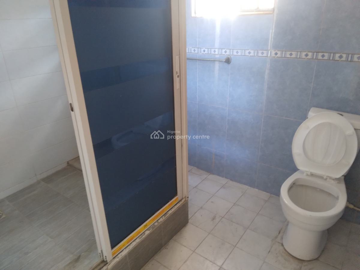 Spacious 4 Bedooms Duplex + 2 Rooms Bq + Anteroom + Laundry Etc, Lekki Phase 1, Lekki, Lagos, Semi-detached Duplex for Rent