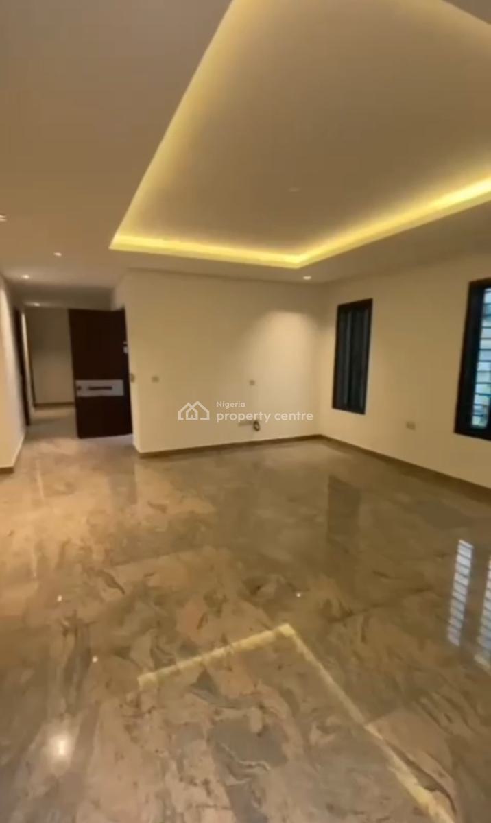 Luxury 3 Bedroom Apartment with Bq, Pool & Gym, Off Queens Drive, Ikoyi, Lagos, Flat / Apartment for Rent