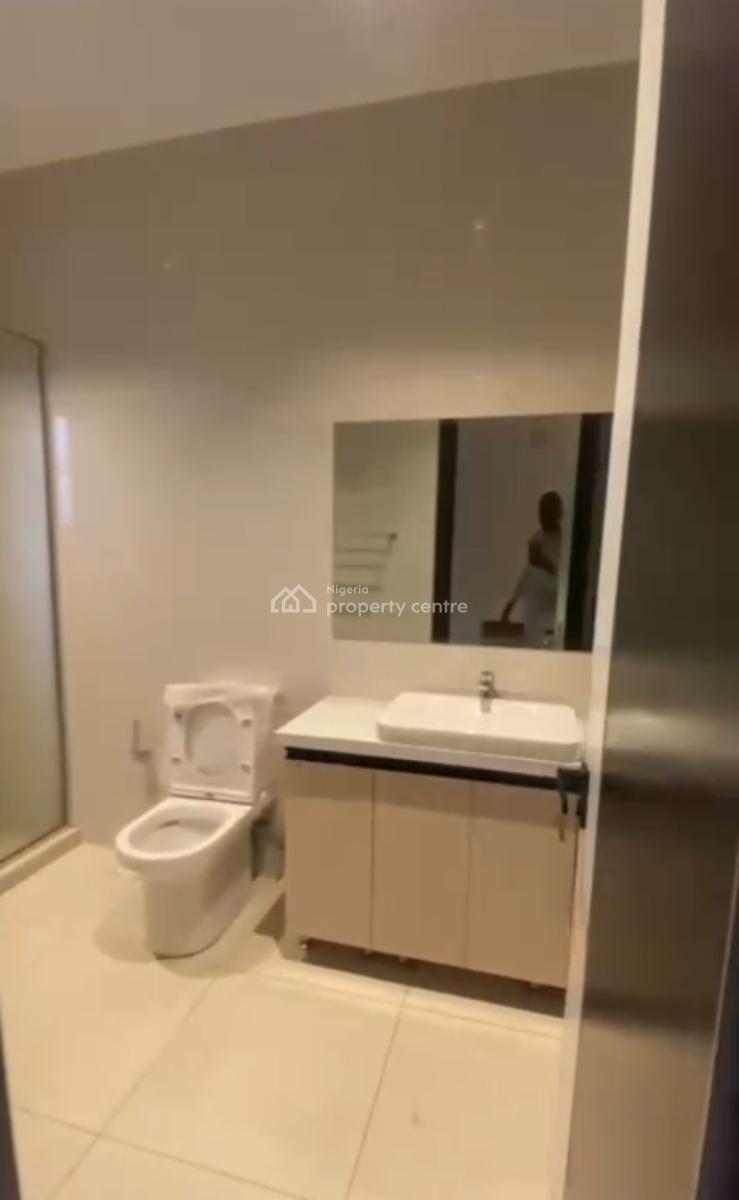 Luxury 3 Bedroom Apartment with Bq, Pool & Gym, Off Queens Drive, Ikoyi, Lagos, Flat / Apartment for Rent