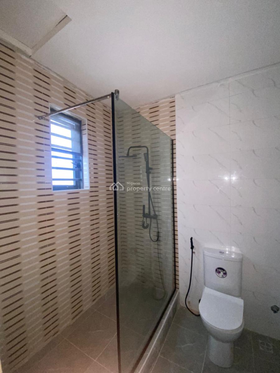 4 Bedrooms Terraced Duplex with a Room Bq, Ikota Gra, Ikota, Lekki, Lagos, Terraced Duplex for Sale