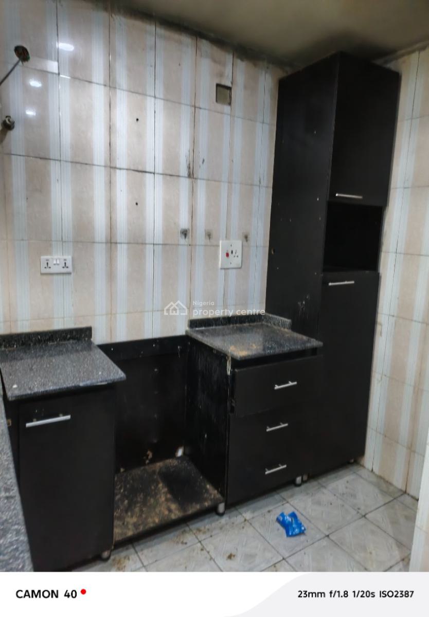 Well Finished 2 Bedroom Flat, Idu Inside an Estate, Idu Industrial, Abuja, Flat / Apartment for Rent