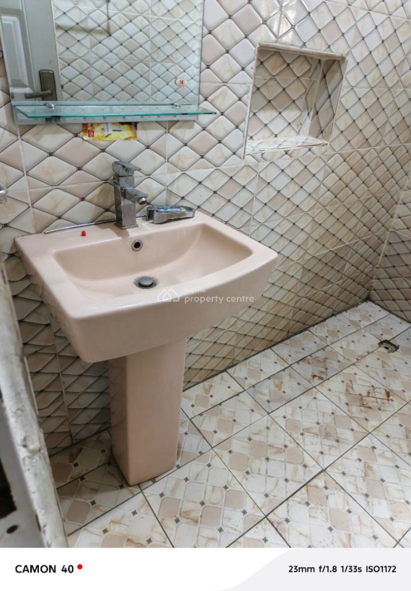 Well Finished 2 Bedroom Flat, Idu Inside an Estate, Idu Industrial, Abuja, Flat / Apartment for Rent