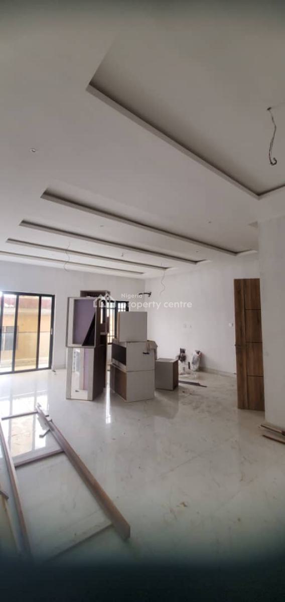 Serviced 3 Bedroom Flat, Adeniyi Jones, Ikeja, Lagos, Flat / Apartment for Rent