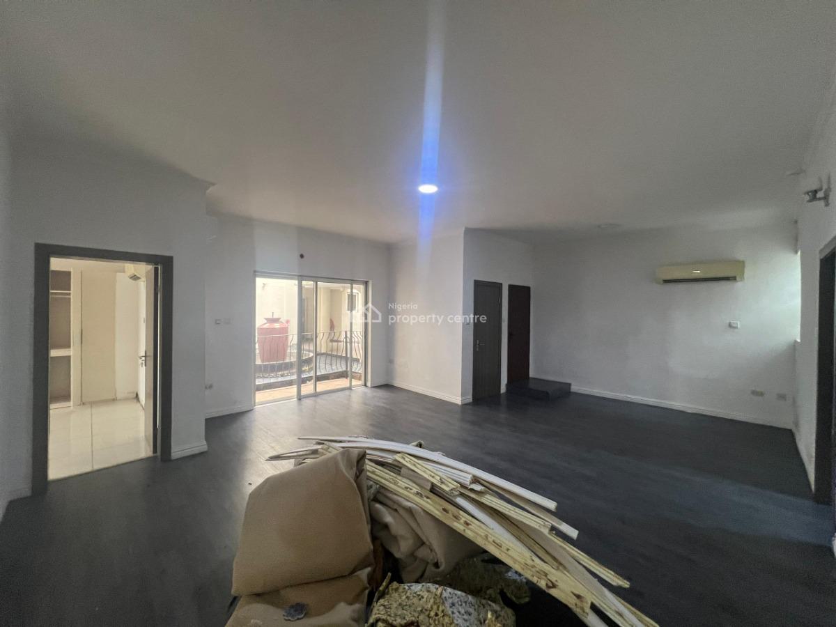 3 Bedrooms Apartment, Lekki Phase 1, Lekki, Lagos, Flat / Apartment for Rent