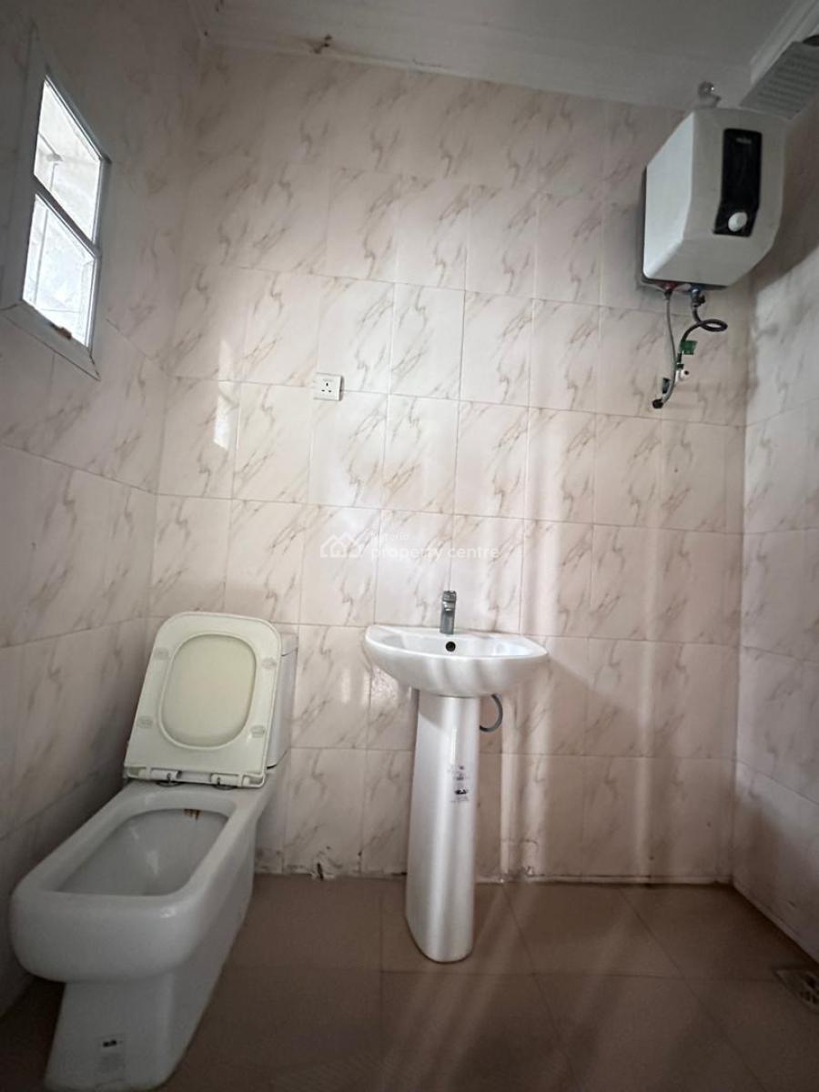 Spacious 4bedroom Terrace Duplex in a Serene Location, Ologolo, Lekki, Lagos, Ologolo, Lekki, Lagos, Terraced Duplex for Rent