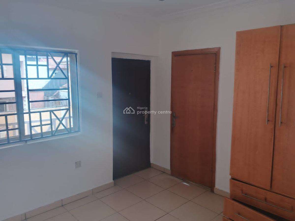2 Bedrooms Apartment, Lekki Phase 1, Lekki Phase 1, Lekki, Lagos, Flat / Apartment for Rent