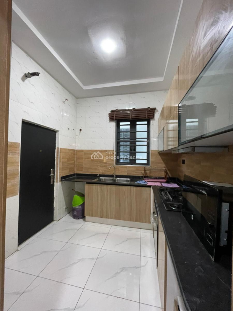 Furnished 2-bedroom Apartment in Ologolo (3rd Floor), Ologolo, Ologolo, Lekki, Lagos, Semi-detached Duplex for Rent
