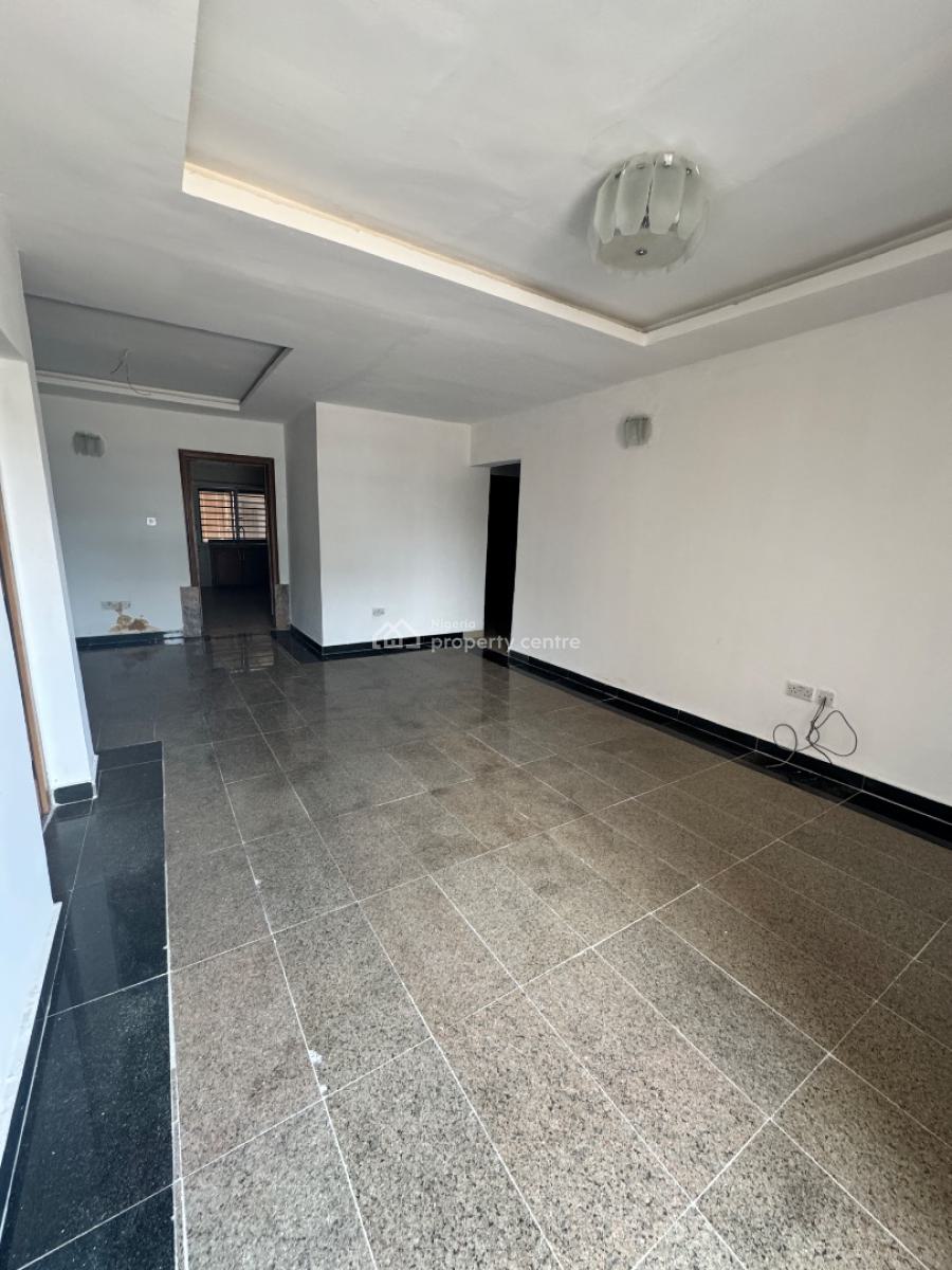 Beautiful 3 Bed Apartment with Bq, Lekki Phase 1, Lekki, Lagos, Flat / Apartment for Rent