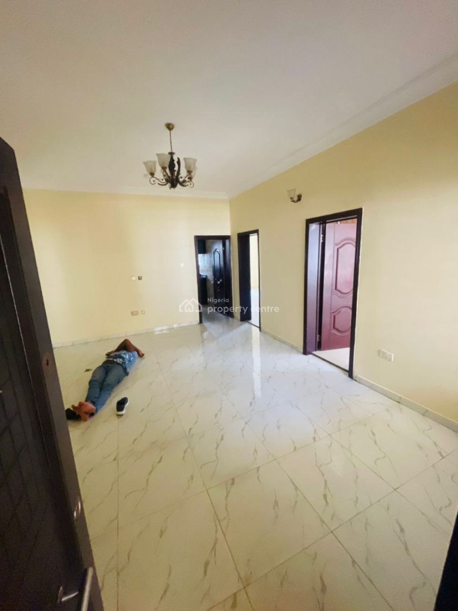 Upscale Living: Spacious 2-bedroom Apartment, Ogidan, Sangotedo, Ajah, Lagos, Flat / Apartment for Rent