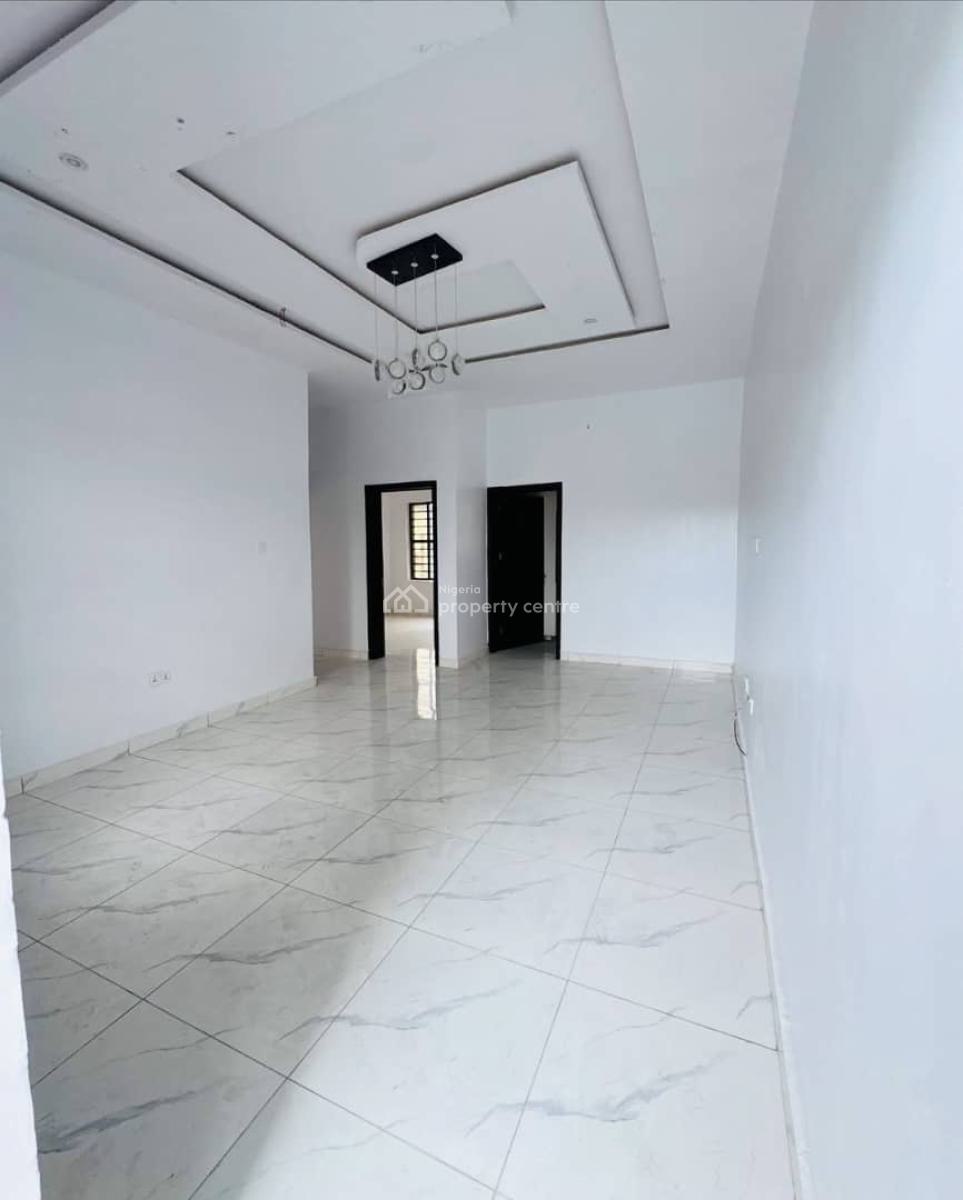 Exquisitely Built 3 Bedroom Apartment in Gated Environment, Surulere, Lagos, Flat / Apartment for Sale