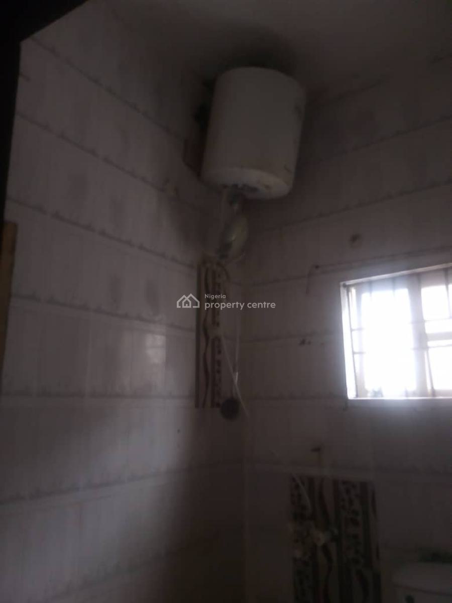 Standard Mini Flat, New Road, Jakande, Lekki, Lagos, Mini Flat (room and Parlour) for Rent