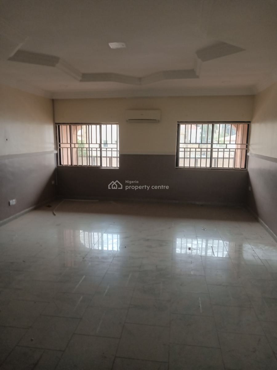 a Very Good Serviced & Spacious 3 Bedroom Flat, Wuse 2, Abuja, Flat / Apartment for Rent
