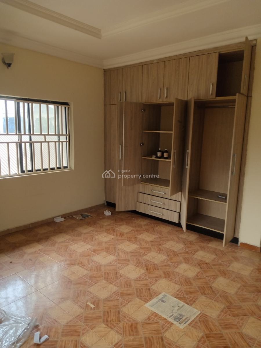 a Very Good Serviced & Spacious 3 Bedroom Flat, Wuse 2, Abuja, Flat / Apartment for Rent