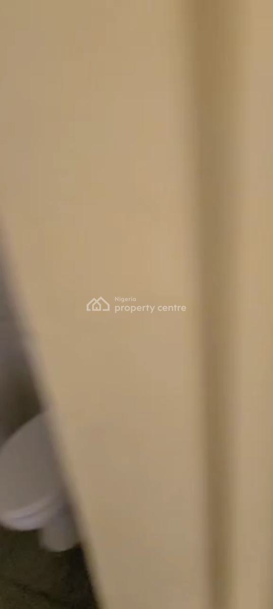 Specious & Standard 3-bedroom Flat, Alagomeji, Yaba, Lagos, Flat / Apartment for Rent