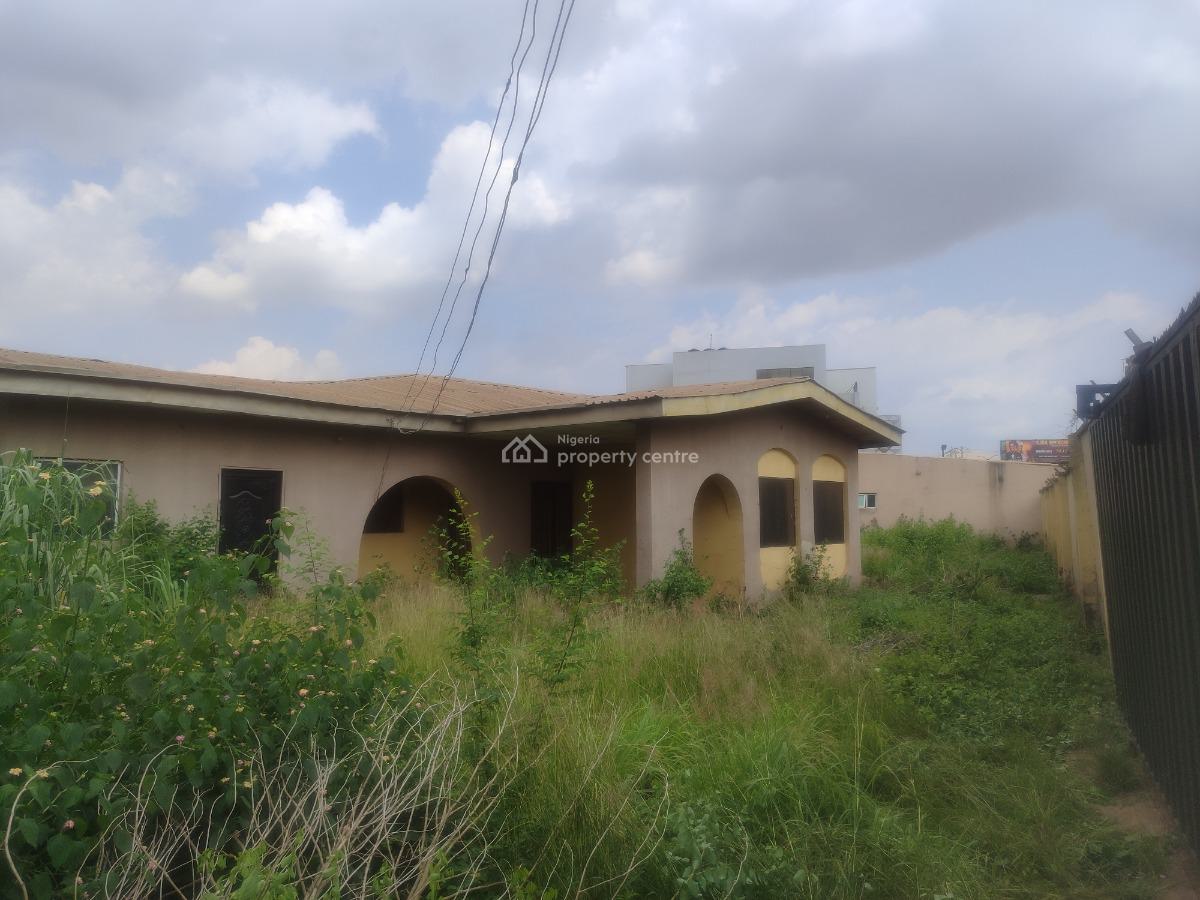 1,350 Sqm Land with 4 Bedroom Bungalow, Elewure Behind Sunrise Mall, Akala Express, Ibadan, Oyo, Mixed-use Land for Sale