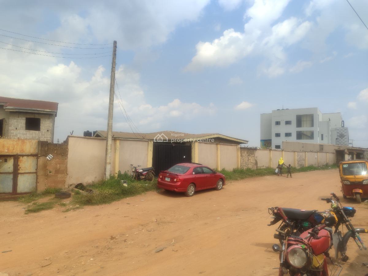 1,350 Sqm Land with 4 Bedroom Bungalow, Elewure Behind Sunrise Mall, Akala Express, Ibadan, Oyo, Mixed-use Land for Sale