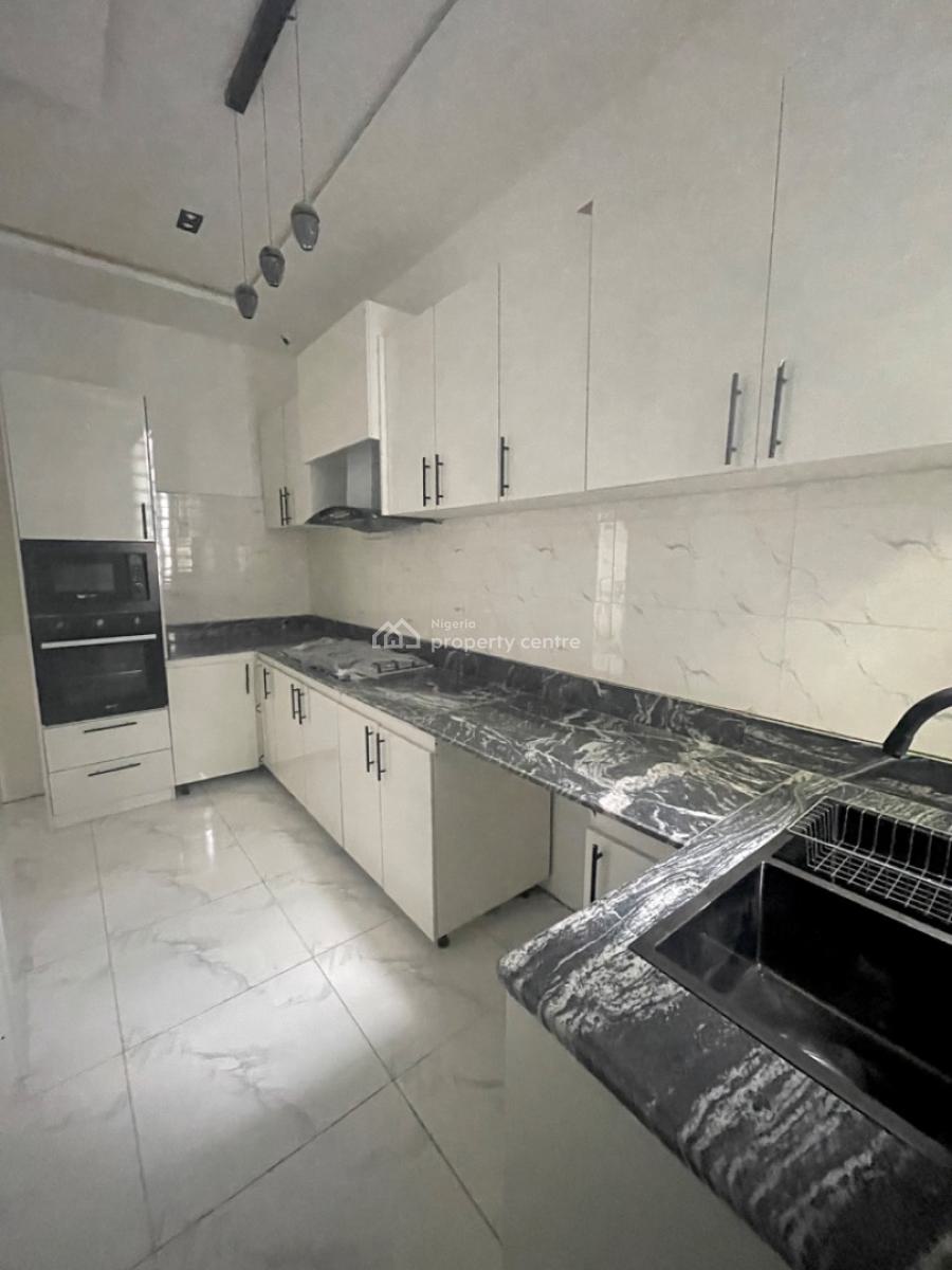 Spacious 4 Bedroom Terrace Duplex, Ologolo, Lekki, Lagos, Terraced Duplex for Sale
