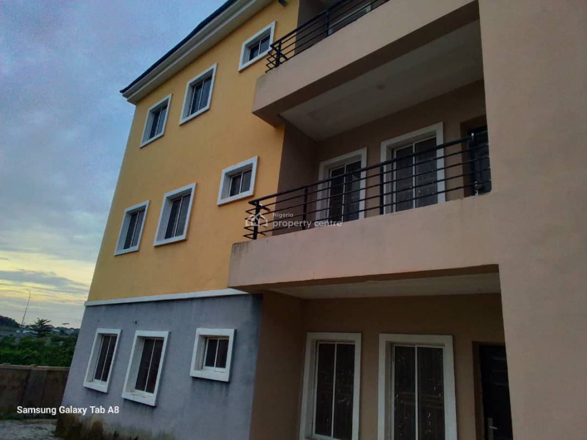 Luxury 3 Bedroom Flat, Karmo, Abuja, Flat / Apartment for Sale