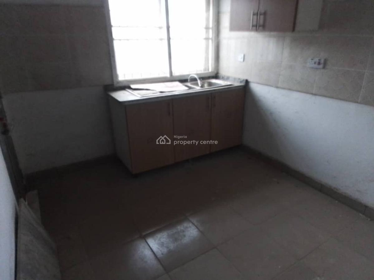 Luxury 3 Bedroom Flat, Karmo, Abuja, Flat / Apartment for Sale