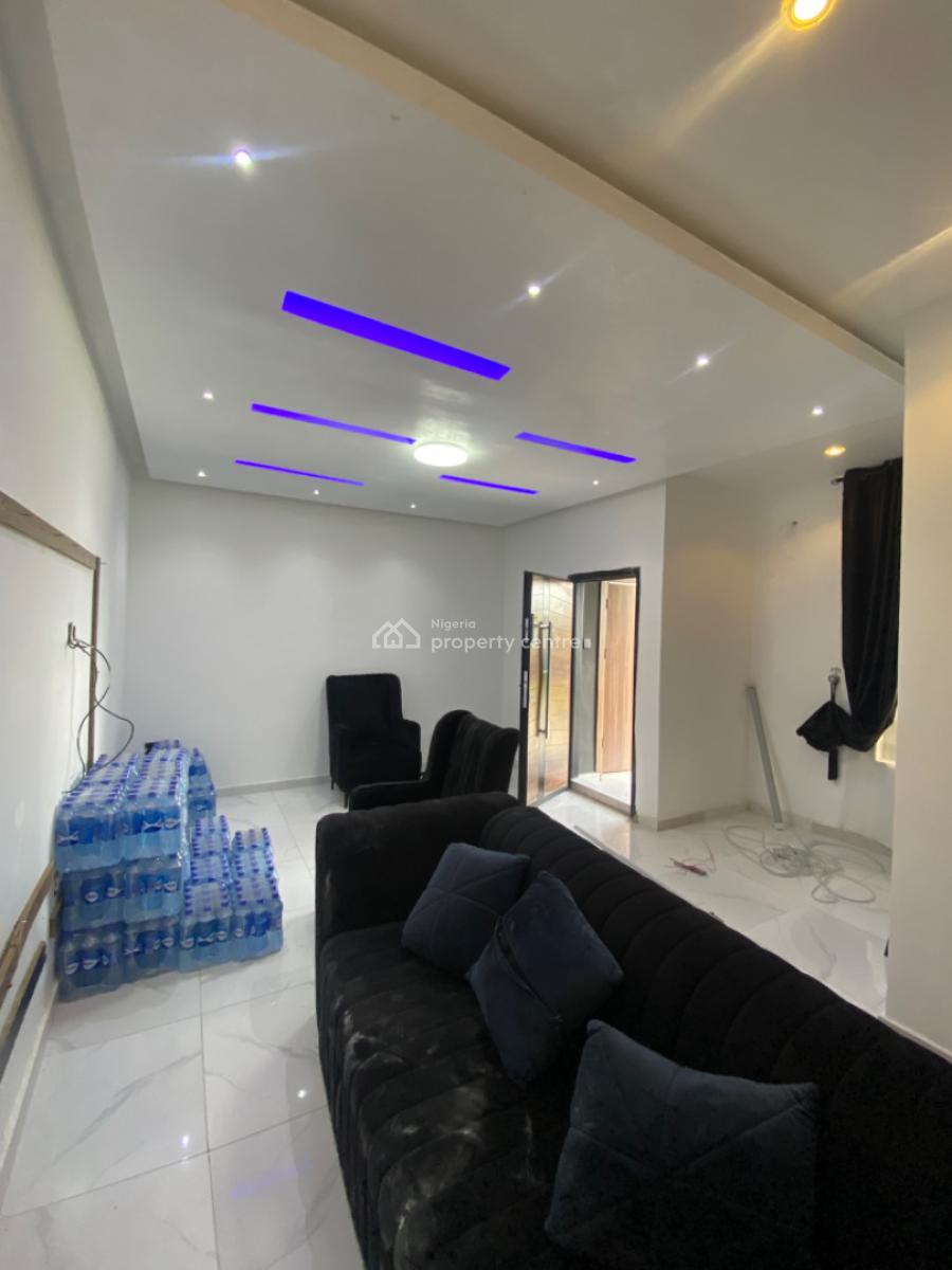 Very Sweet and Lovable Classic Dope Unique Mini Flat with Top Rooftop, Redeem Bustop, Ogombo, Ajah, Lagos, Mini Flat (room and Parlour) for Rent