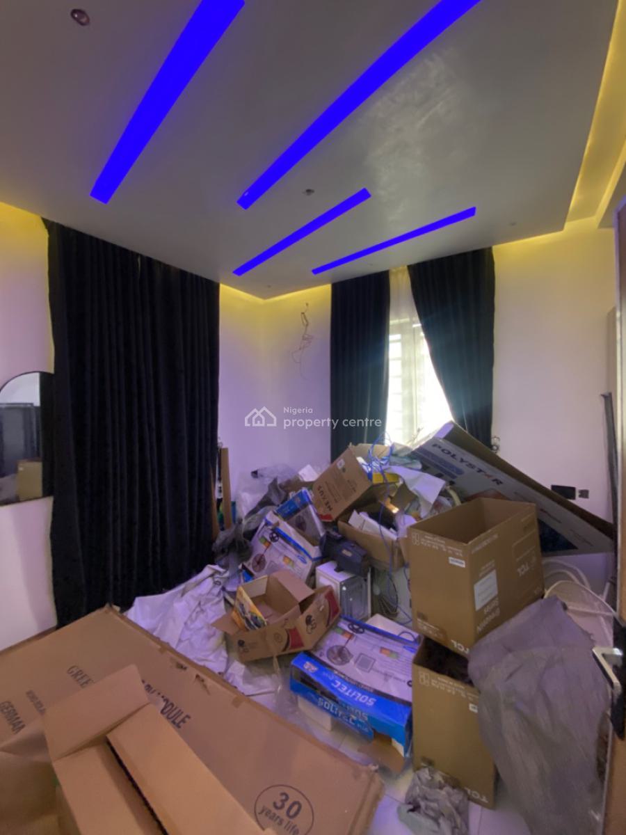 Very Sweet and Lovable Classic Dope Unique Mini Flat with Top Rooftop, Redeem Bustop, Ogombo, Ajah, Lagos, Mini Flat (room and Parlour) for Rent