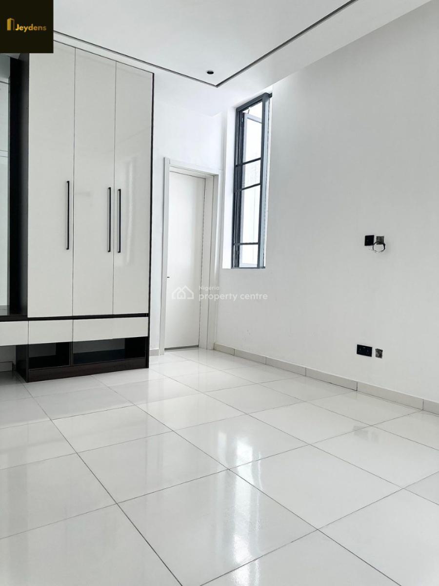 a Neatly and Massively Built Fully Serviced 2 Bedroom Flat, Oniru, Victoria Island (vi), Lagos, Flat / Apartment for Sale