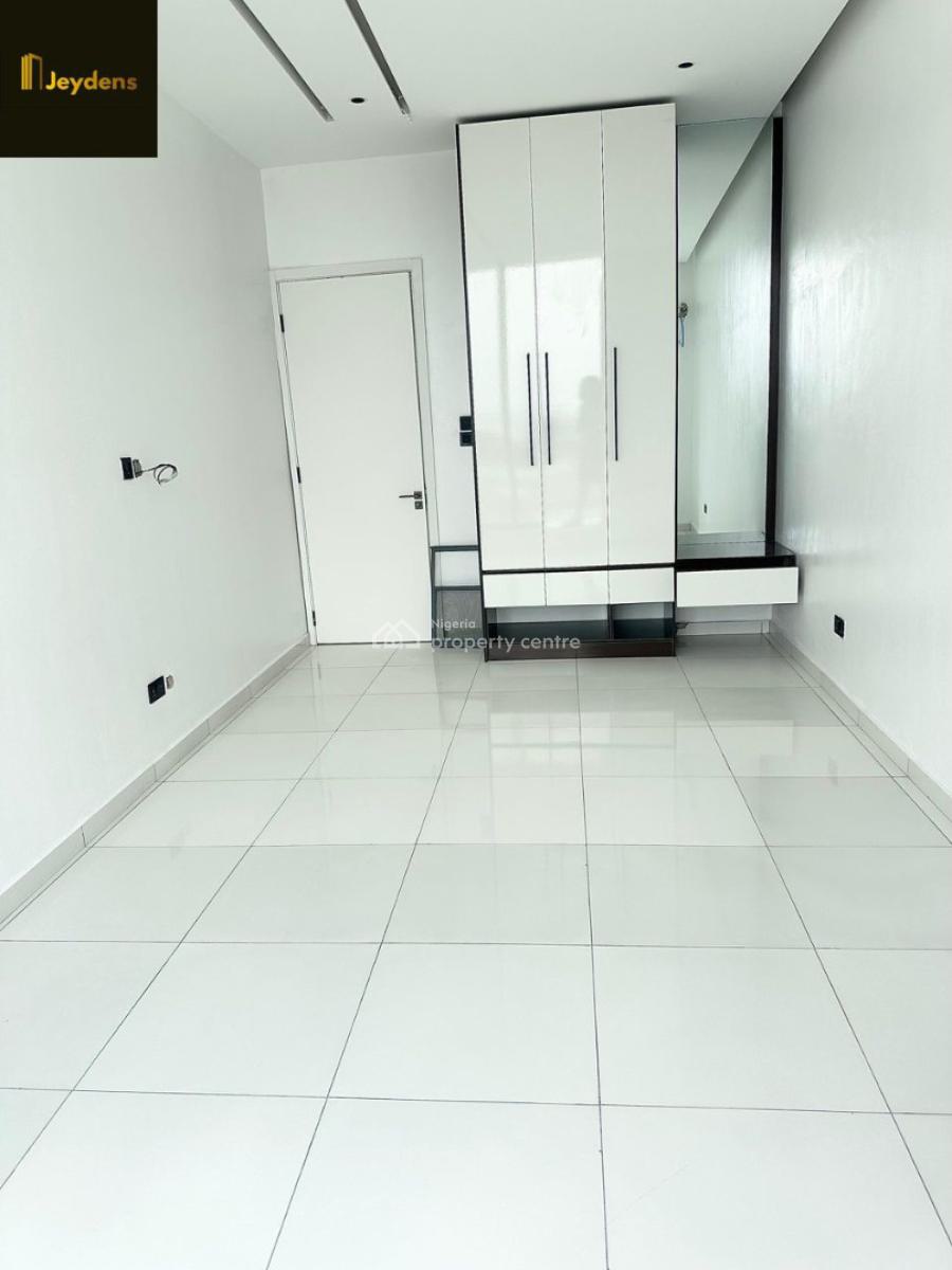 a Neatly and Massively Built Fully Serviced 2 Bedroom Flat, Oniru, Victoria Island (vi), Lagos, Flat / Apartment for Sale