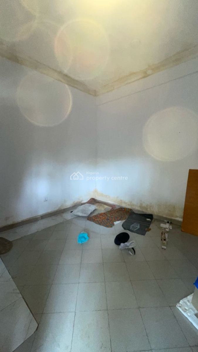 a Spacious Self Contained Room, Eleganza Estate, Opposite Vgc, Lekki, Lagos, Self Contain (single Rooms) for Rent