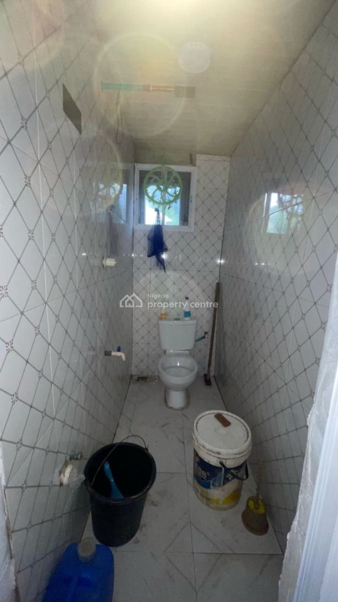a Spacious Self Contained Room, Eleganza Estate, Opposite Vgc, Lekki, Lagos, Self Contain (single Rooms) for Rent