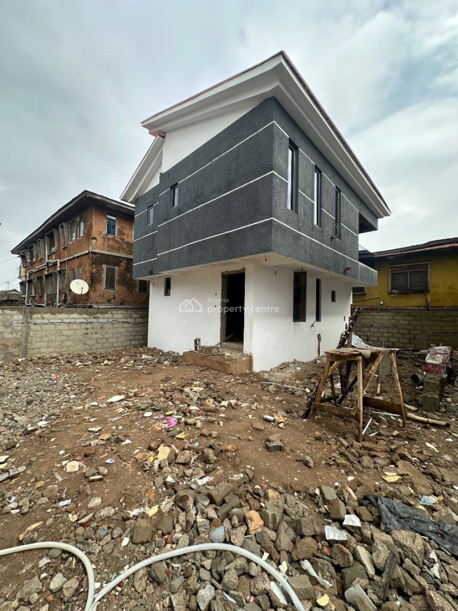 Luxurious 4 Bedrooms Detached Duplex, Off Olufemi, Ogunlana Drive, Surulere, Lagos, Detached Duplex for Sale