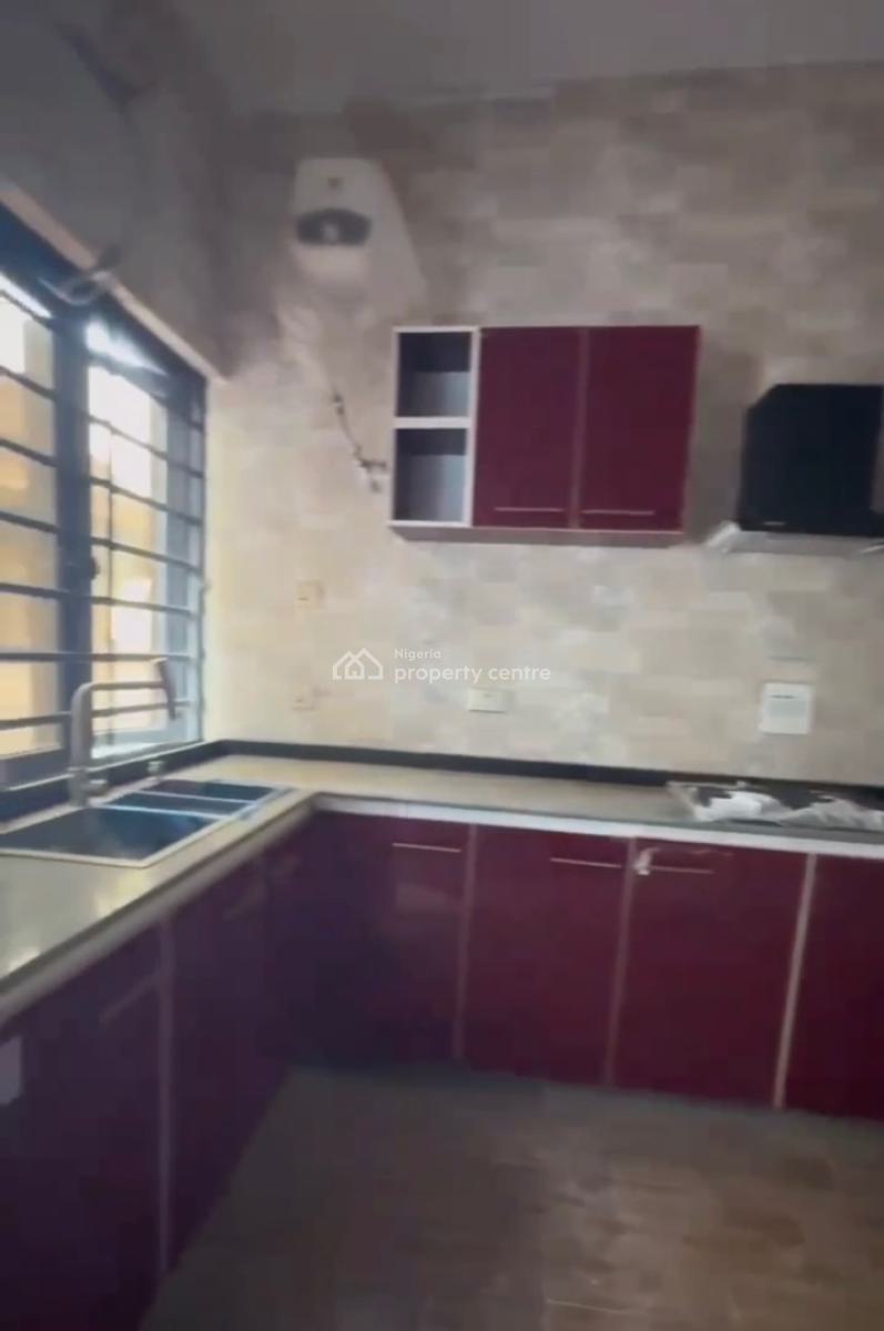 a Standard Lovely Built 5 Bedroom Fully Detached Duplex, Gra Phase 1, Magodo, Lagos, Detached Duplex for Sale