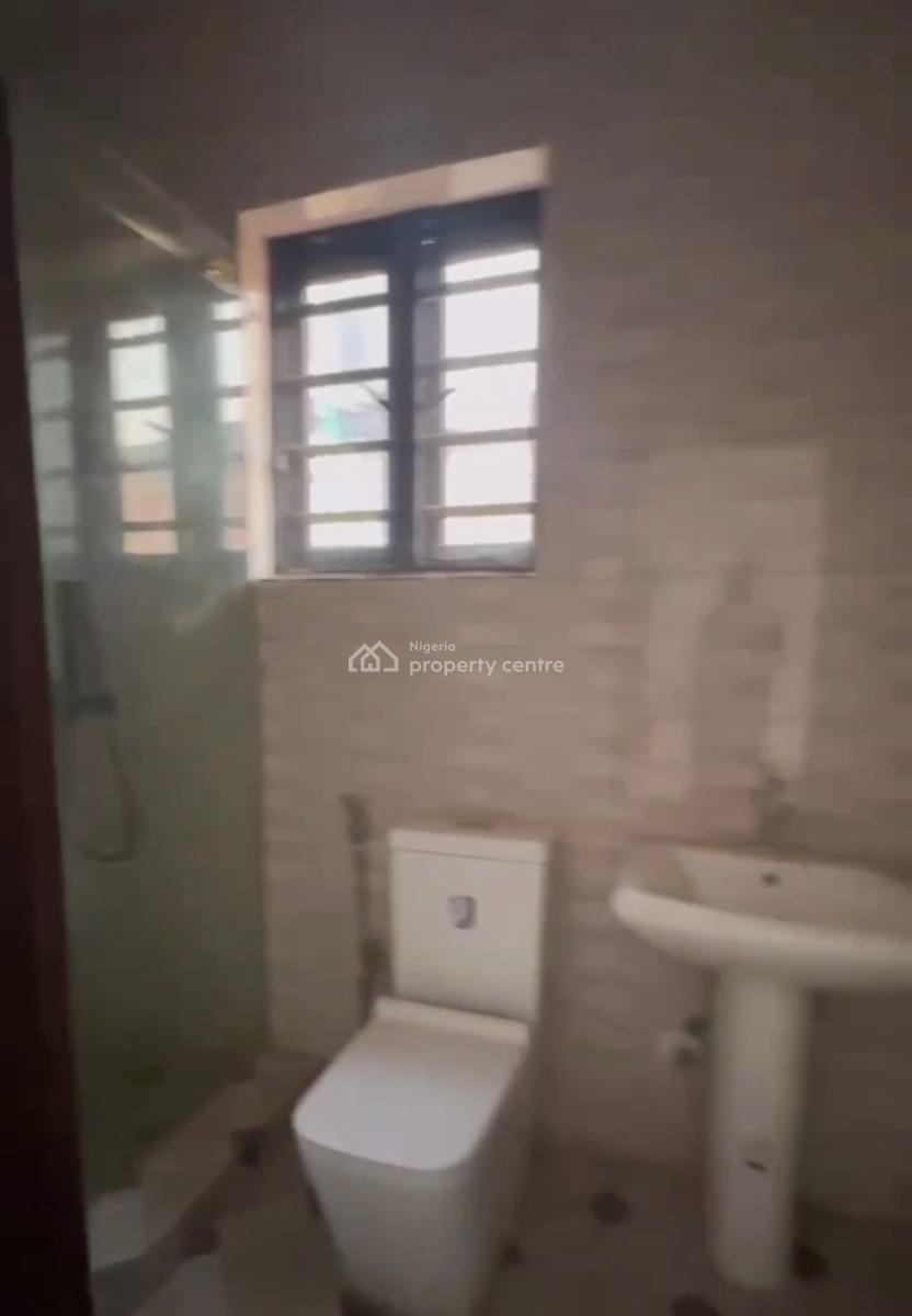 a Standard Lovely Built 5 Bedroom Fully Detached Duplex, Gra Phase 1, Magodo, Lagos, Detached Duplex for Sale