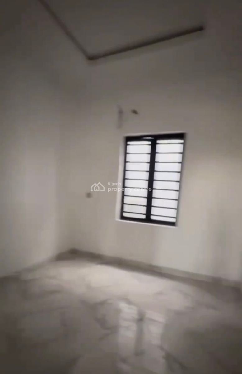 a Standard Lovely Built 5 Bedroom Fully Detached Duplex, Gra Phase 1, Magodo, Lagos, Detached Duplex for Sale