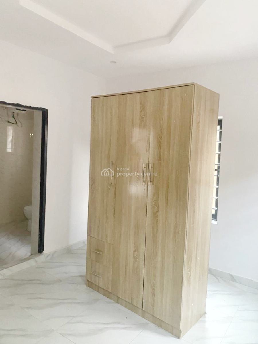 Newly Built Luxury 3 Bedroom Flat, Omole Phase 2, Ikeja, Lagos, Flat / Apartment for Rent