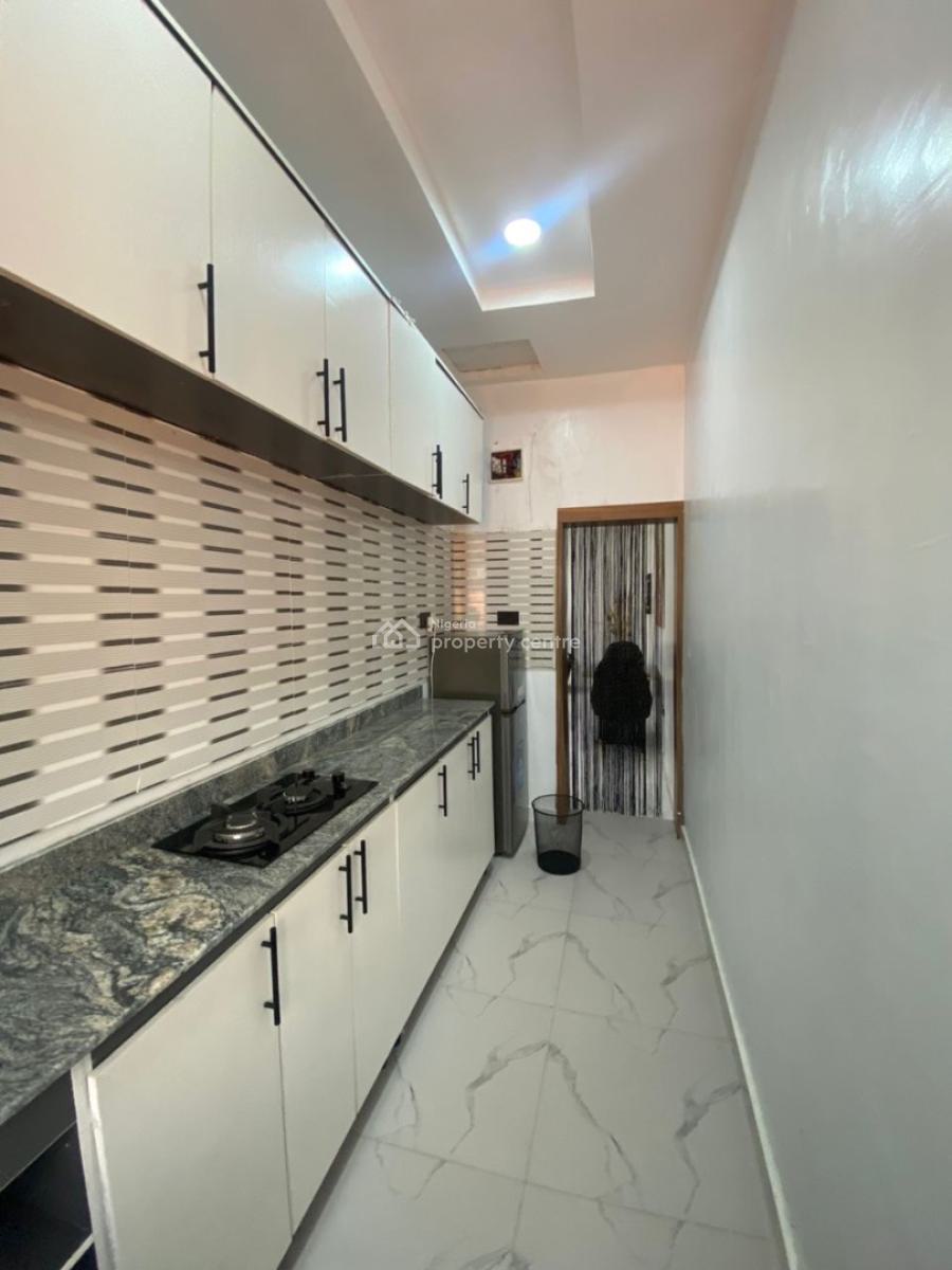 Super Luxury Furnished 2 Bedroom Flat, Redeem Bus Stop, Ogombo, Ajah, Lagos, Flat / Apartment for Rent