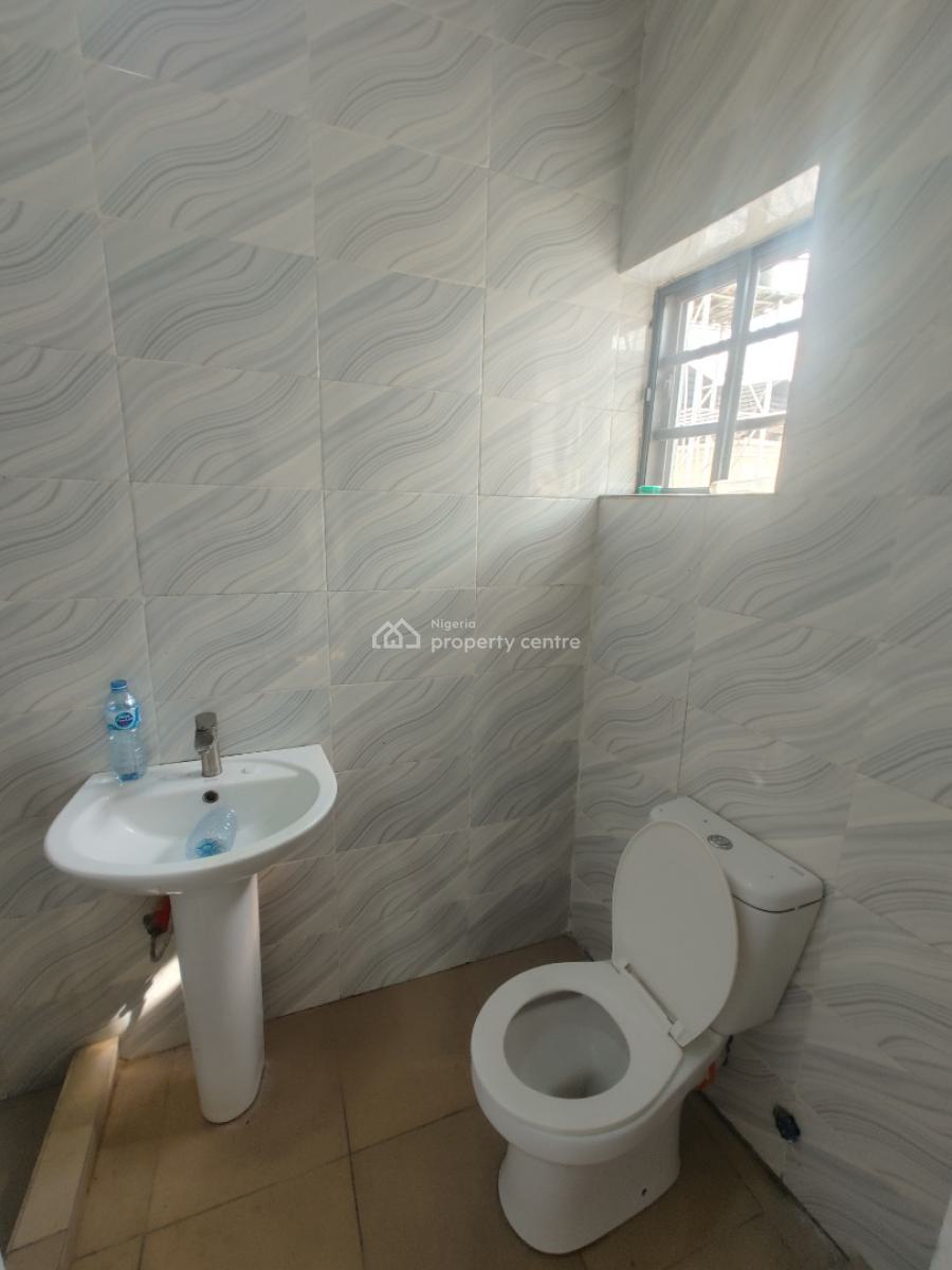Sharp 2 Bedroom Duplex in a Code Access Estate., Sangotedo, Ajah, Lagos, Flat / Apartment for Rent