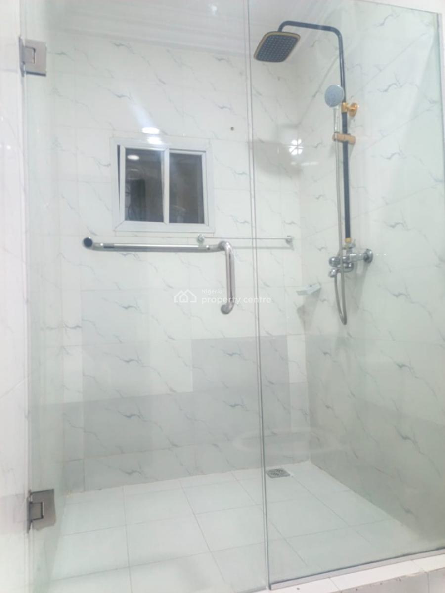 2 Bedroom Apartment, Santos Estate, Akowonjo, Alimosho, Lagos, Flat / Apartment Short Let