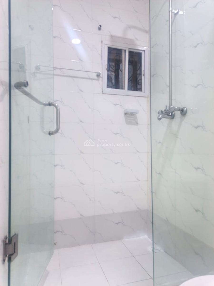 2 Bedroom Apartment, Santos Estate, Akowonjo, Alimosho, Lagos, Flat / Apartment Short Let