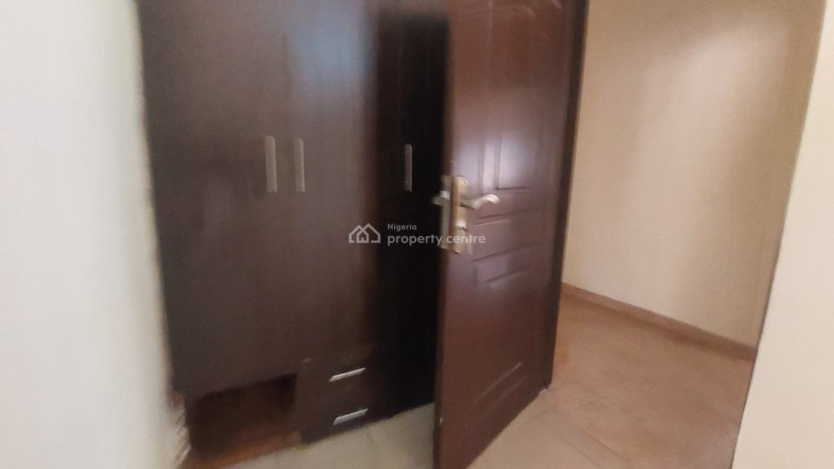 3 Bedroom Serviced Flat with Bq, Utako, Abuja, Flat / Apartment for Rent