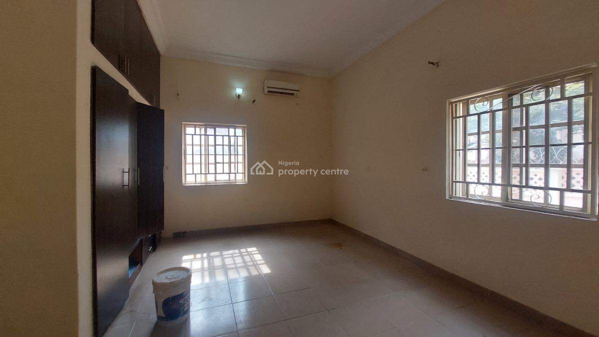 3 Bedroom Serviced Flat with Bq, Utako, Abuja, Flat / Apartment for Rent